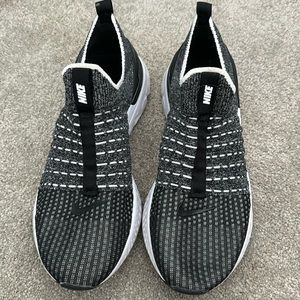 Nike React Phantom Run Flyknit